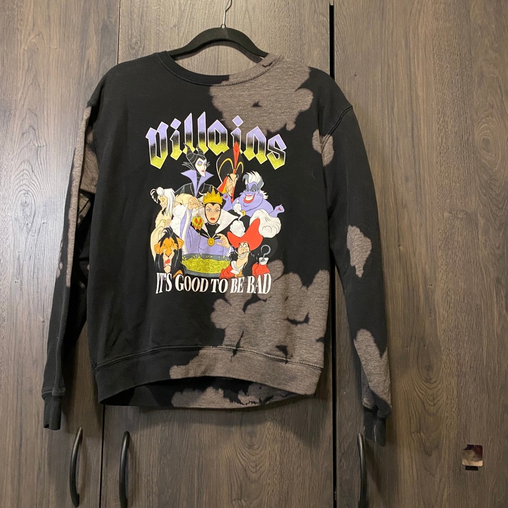 Disney Villains Bleach Wash Graphic Sweatshirt Black Small Its Good To Be Bad